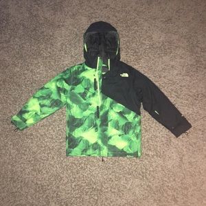 Boys NORTHFACE COAT!